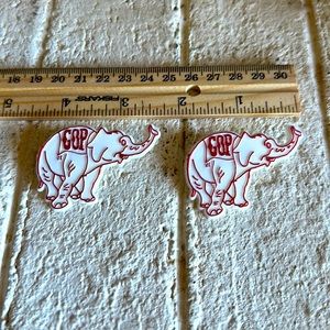 🐘 Republican Party Elephant Vintage Lapel Pins set of 2
